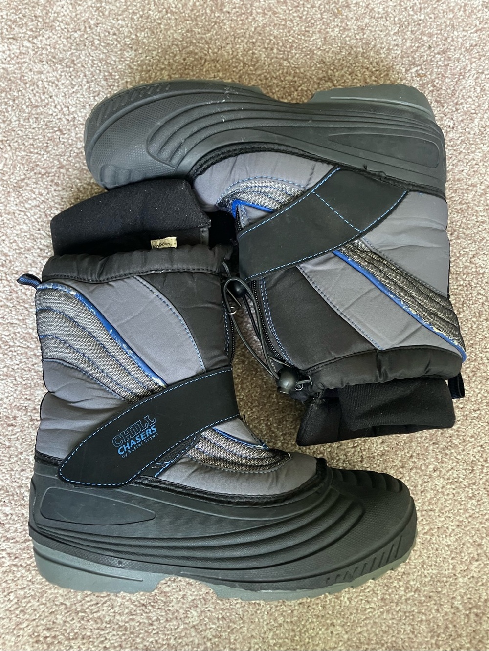 Buster Brown Chill Chaser snow boots size 6